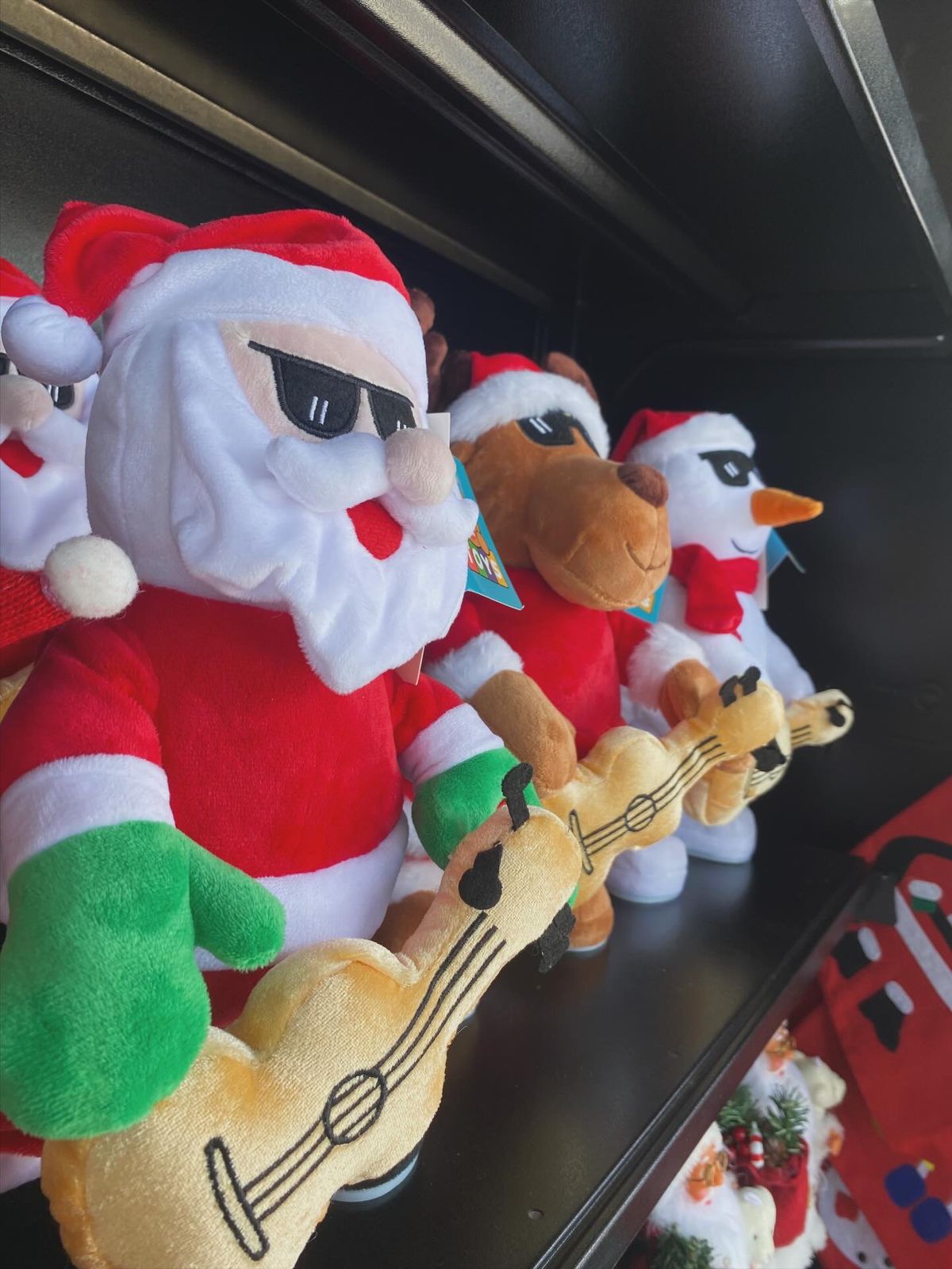 Pelúcias de Natal na Pejuca Festas
